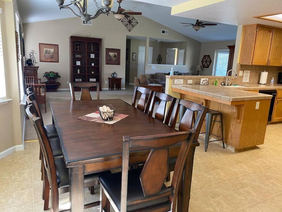 Waxberry Getaway Sequoia/Kings Canyon National Pks وادي سكوا المظهر الخارجي الصورة
