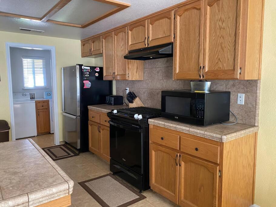 Waxberry Getaway Sequoia/Kings Canyon National Pks وادي سكوا المظهر الخارجي الصورة