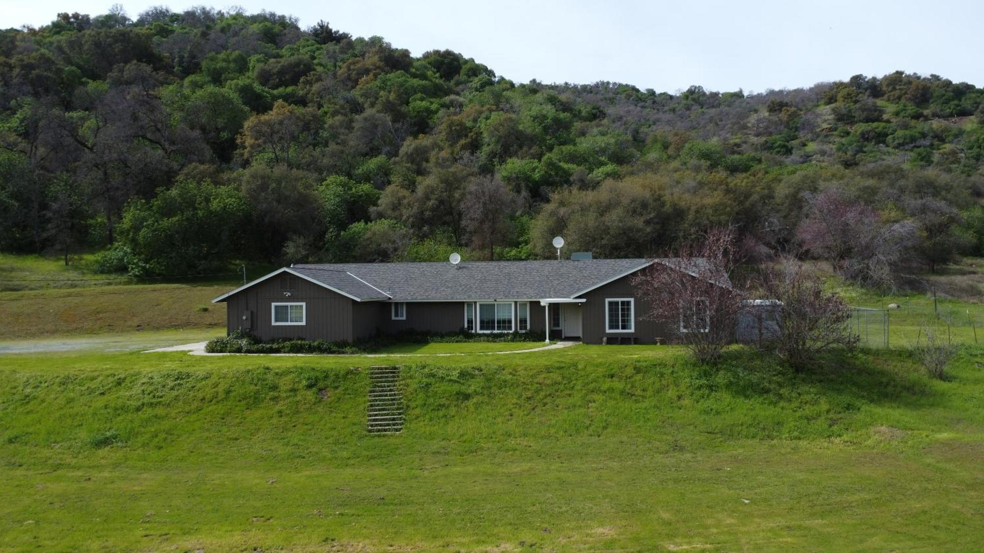 Waxberry Getaway Sequoia/Kings Canyon National Pks وادي سكوا المظهر الخارجي الصورة